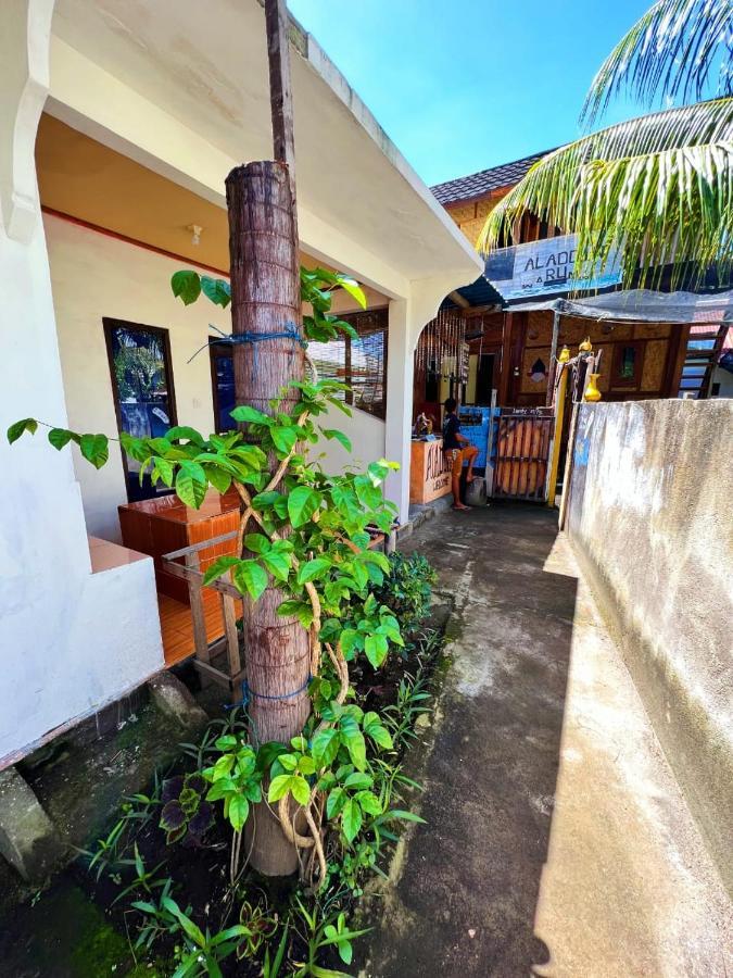 Aladdin Homestay Νησιά Γκίλι Εξωτερικό φωτογραφία