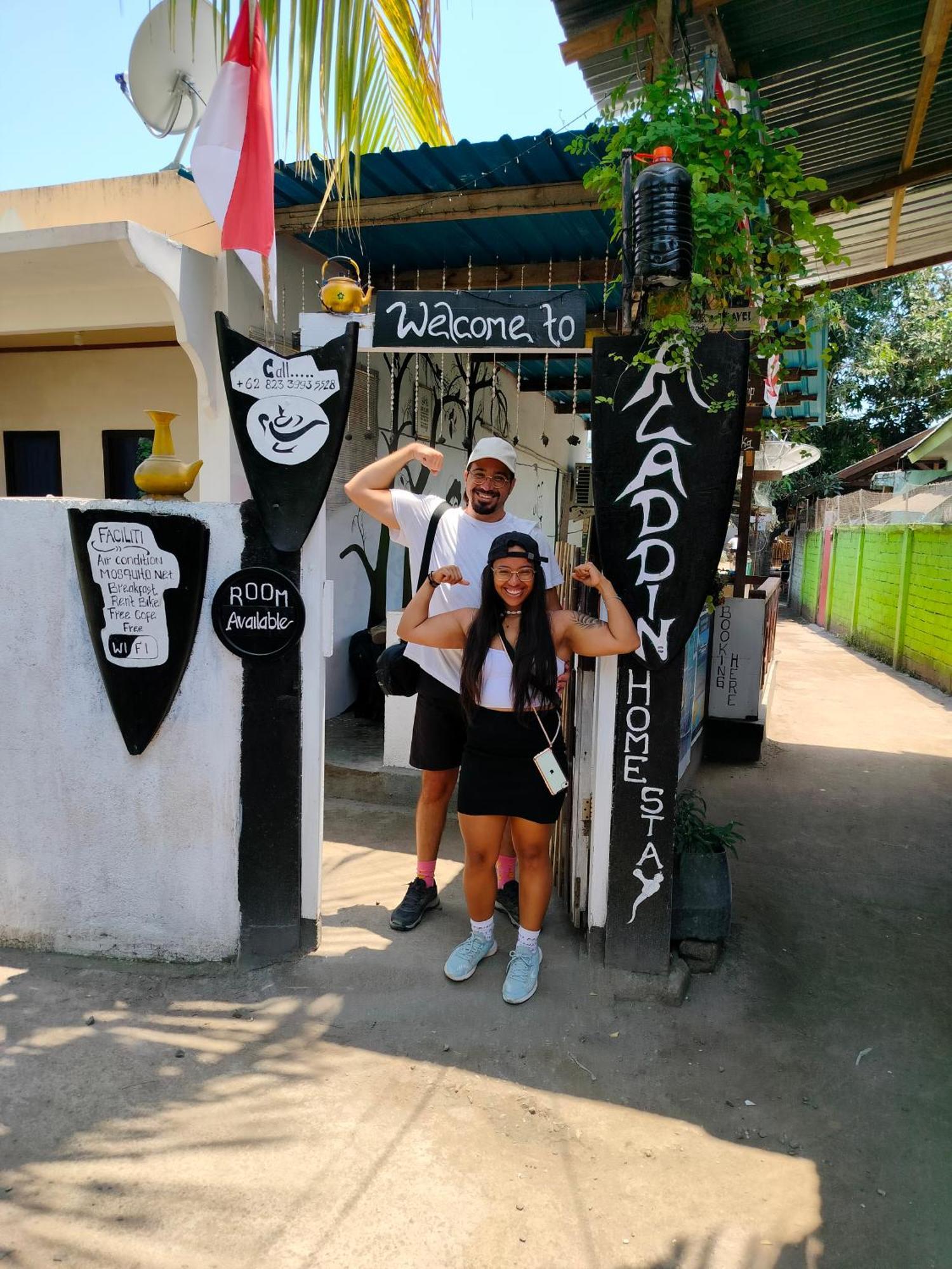 Aladdin Homestay Νησιά Γκίλι Εξωτερικό φωτογραφία