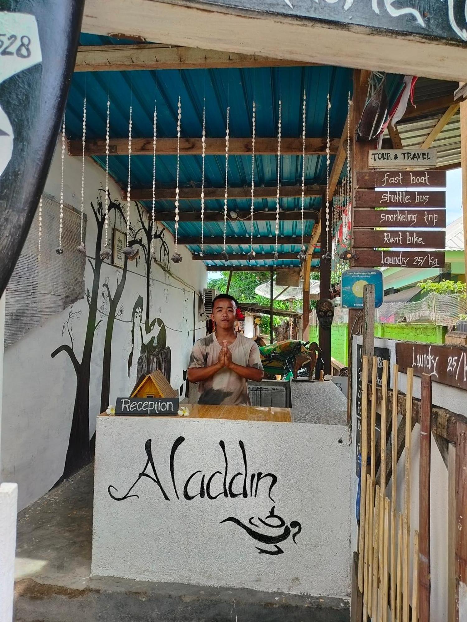 Aladdin Homestay Νησιά Γκίλι Εξωτερικό φωτογραφία