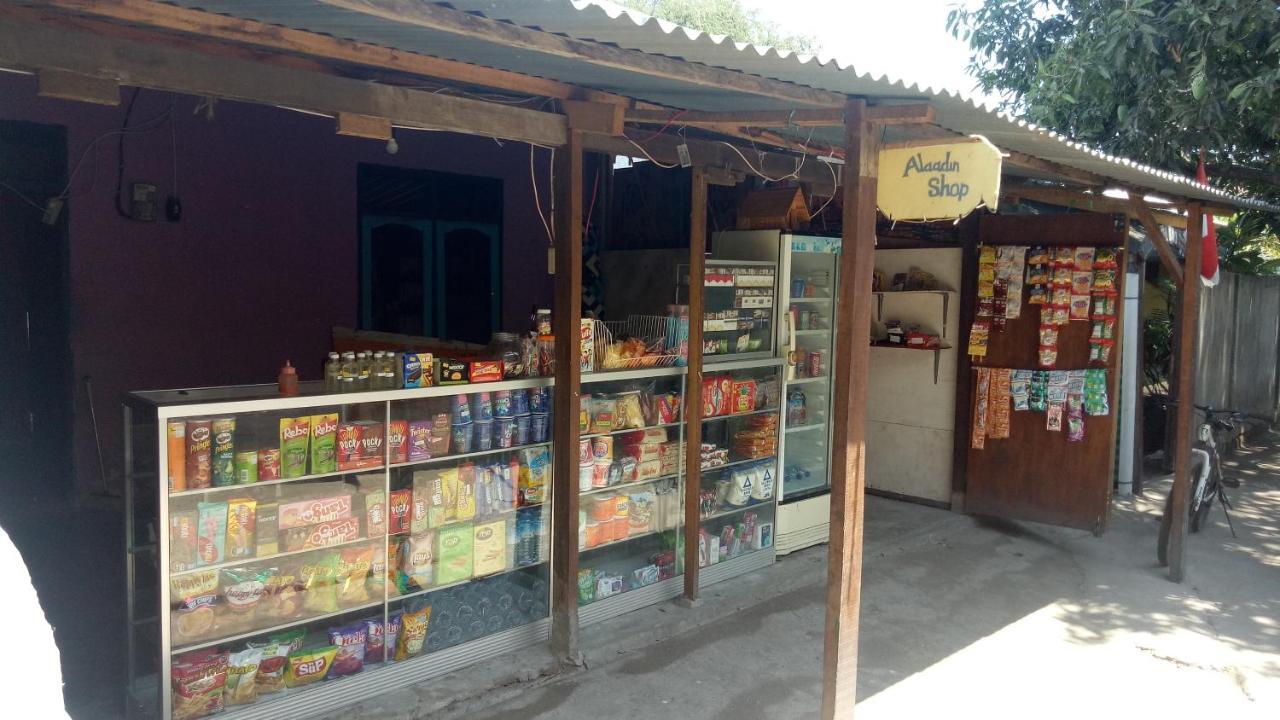 Aladdin Homestay Νησιά Γκίλι Εξωτερικό φωτογραφία